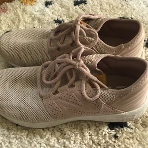 New Balance Athletic Shoes, size 10